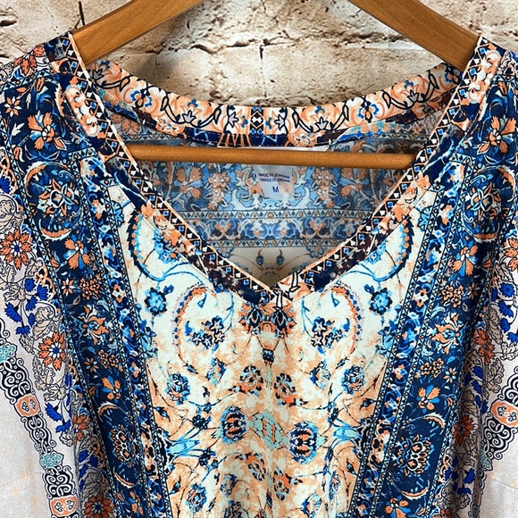 Nygard Hi Low Popover Top Medium - Picture 2 of 5